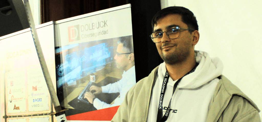 Un estudiante de la UCA gana la competición de hacking ético del congreso SecAdmin 2025